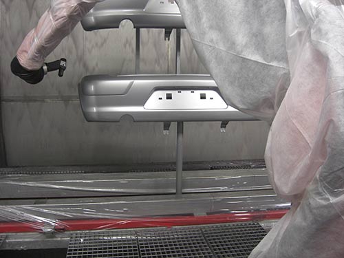機(jī)械手噴涂-汽車保險(xiǎn)杠噴漆