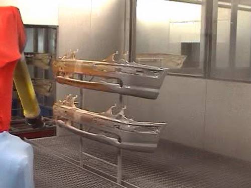 機(jī)械手噴涂-汽車保險(xiǎn)杠噴漆